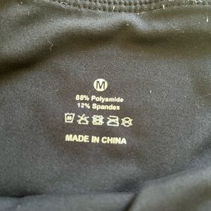 Black leggings, stretchy, long, size M.